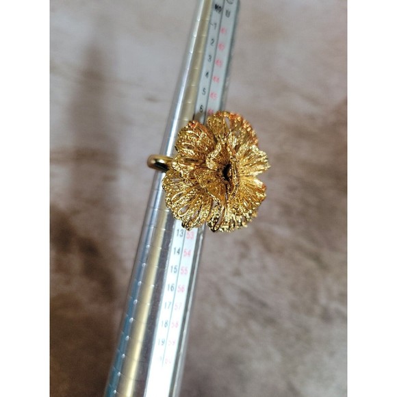 STELLA & DOT GENEVE LACE RING Flower Motif Yellow Gold Tone Adjustable Stella - Picture 9 of 11